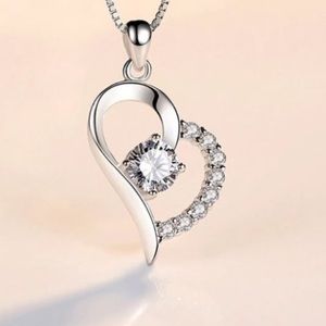 Clearance sale 925 S Crystal Zircon Heart necklace